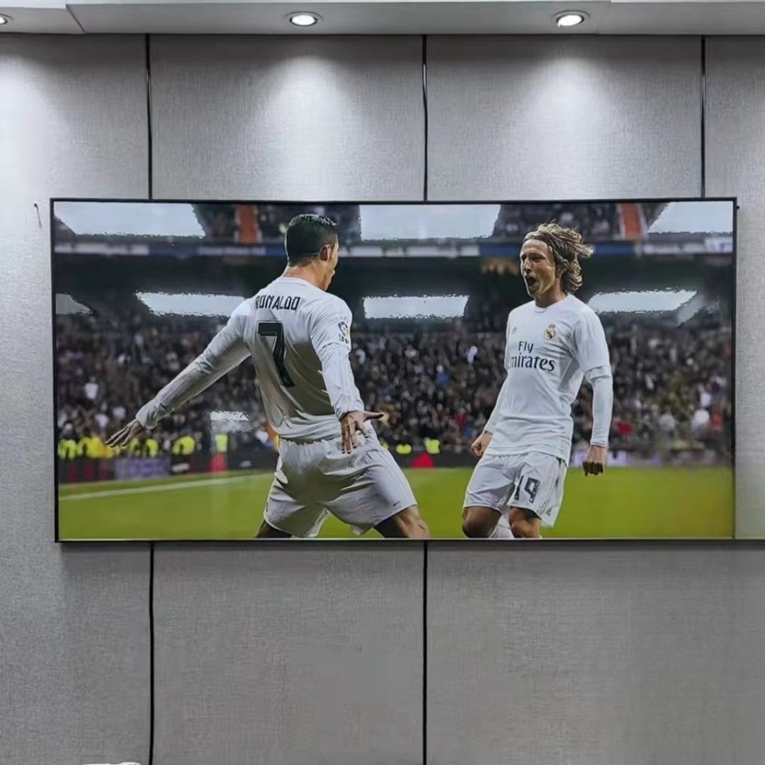 Cristiano Ronaldo and Modric  Wall Art