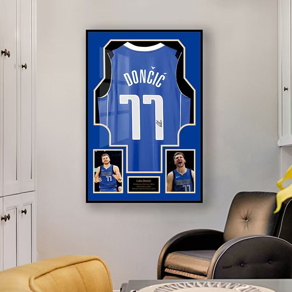 Luka Dončić Wall Art