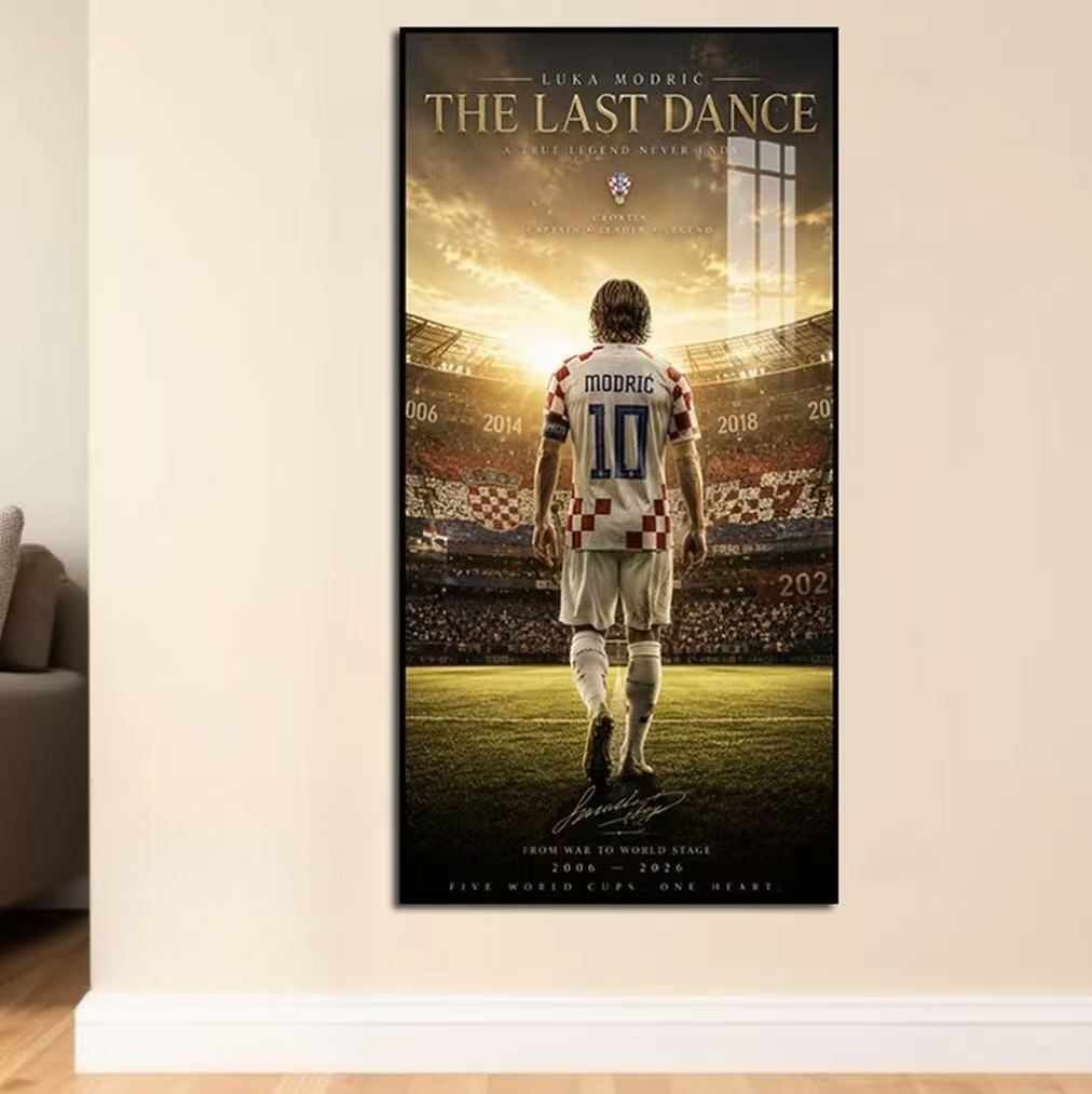 Modric Wall Art